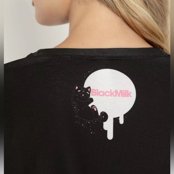 BlackMilk Yin Yang Cat Oversized Long Sleeve BFT (Boyfriend Fit Tee) - Picture 8 of 11